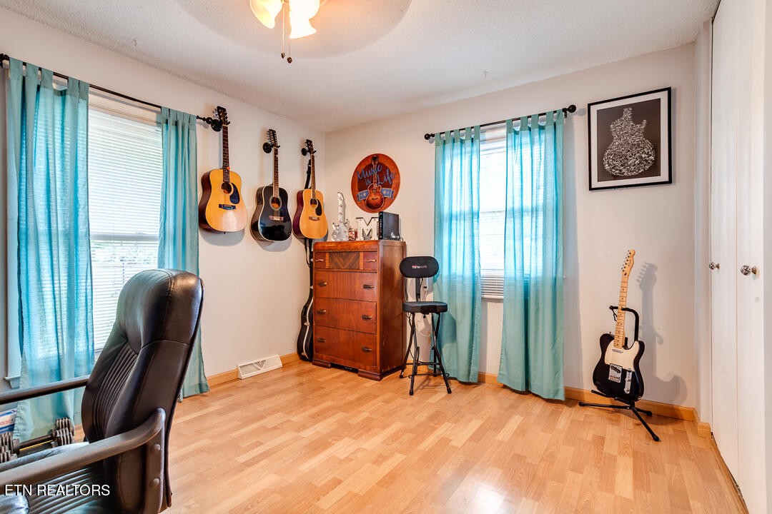 7933 Whitcomb Road Powell, TN 37849 - Photo 22 of 42 Gallery Image 22