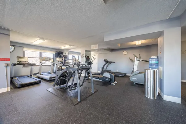 $649,000 | 7855 Boulevard East, Unit 17I, North Bergen, NJ 07047