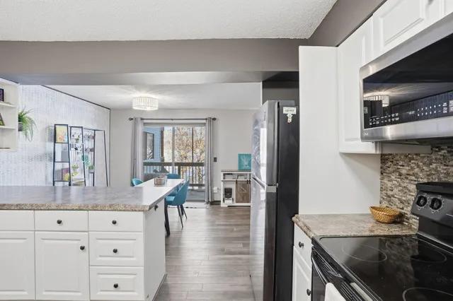 $229,900 | 14326 Fairway Drive, Eden Prairie, MN 55344