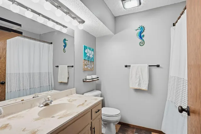 $229,900 | 14326 Fairway Drive, Eden Prairie, MN 55344