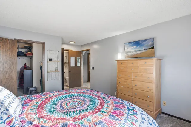 $229,900 | 14326 Fairway Drive, Eden Prairie, MN 55344