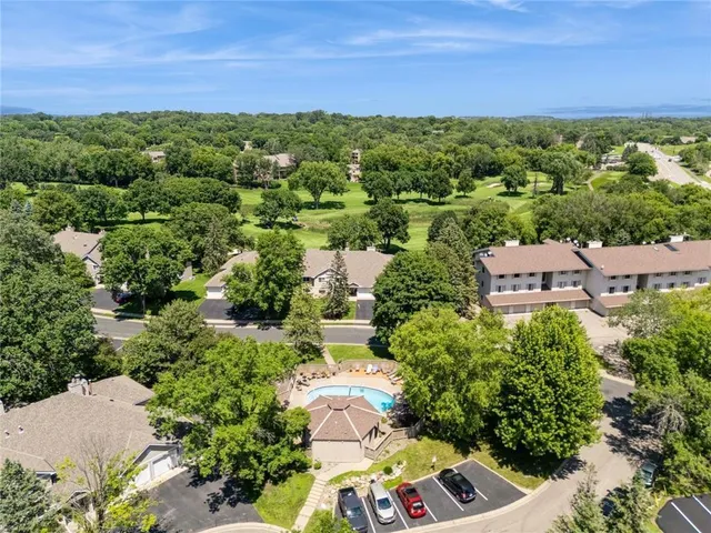 $219,900 | 14326 Fairway Drive, Eden Prairie, MN 55344