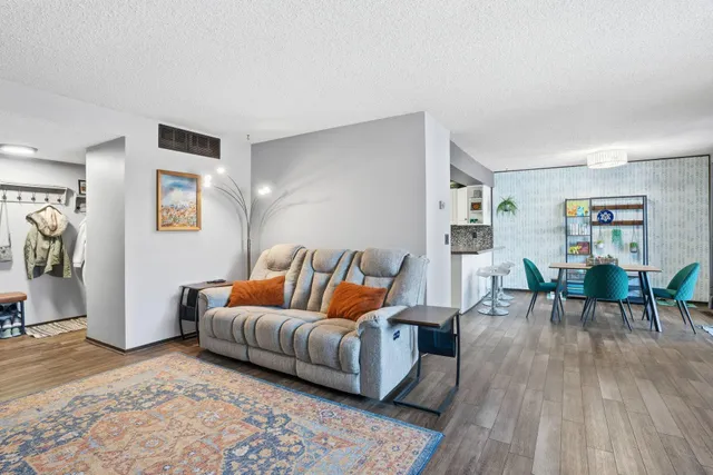 $219,900 | 14326 Fairway Drive, Eden Prairie, MN 55344