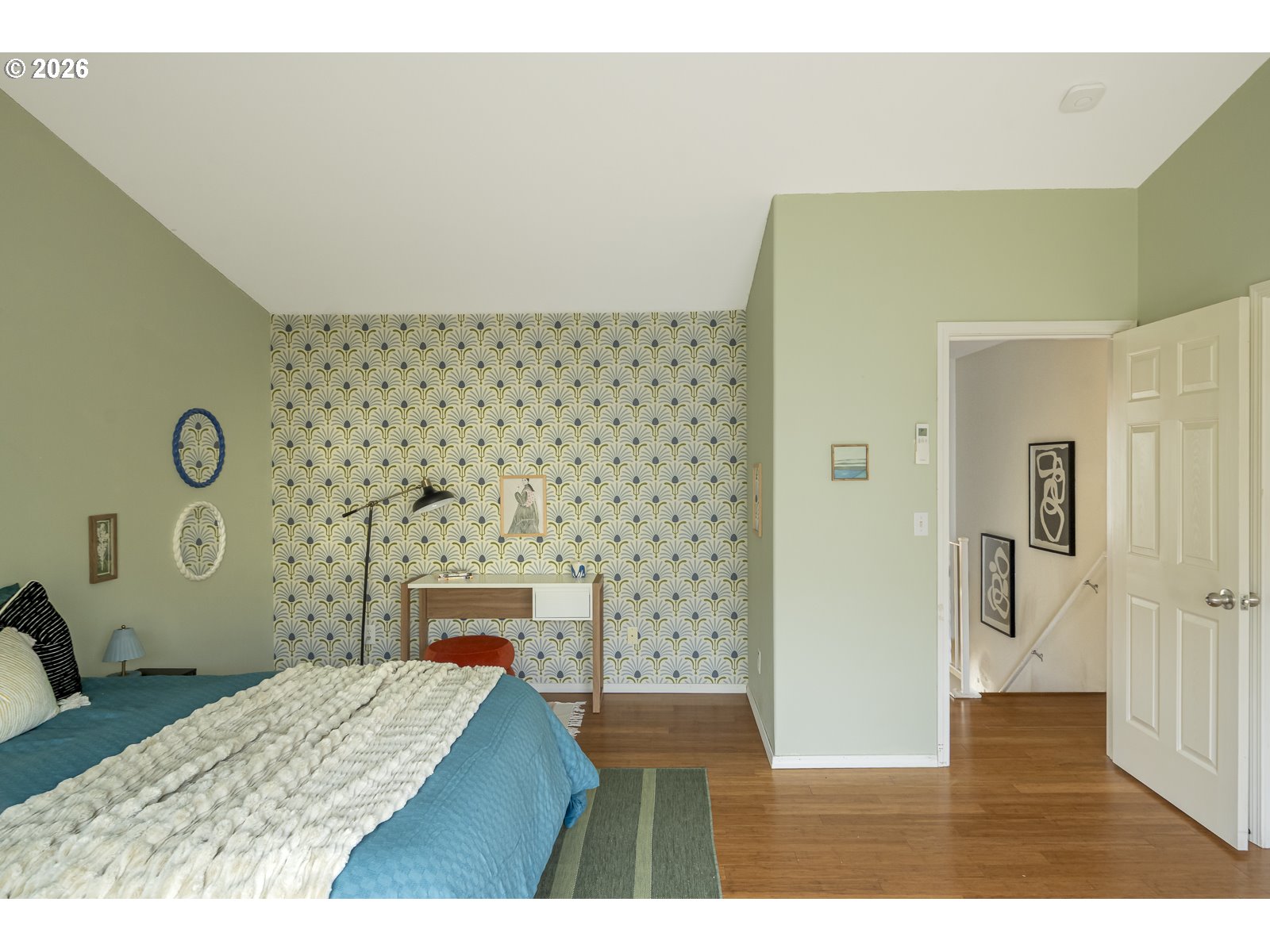 529 Northeast Russell Street Portland, OR 97212 - Photo 18 of 35 Primary Bedroom