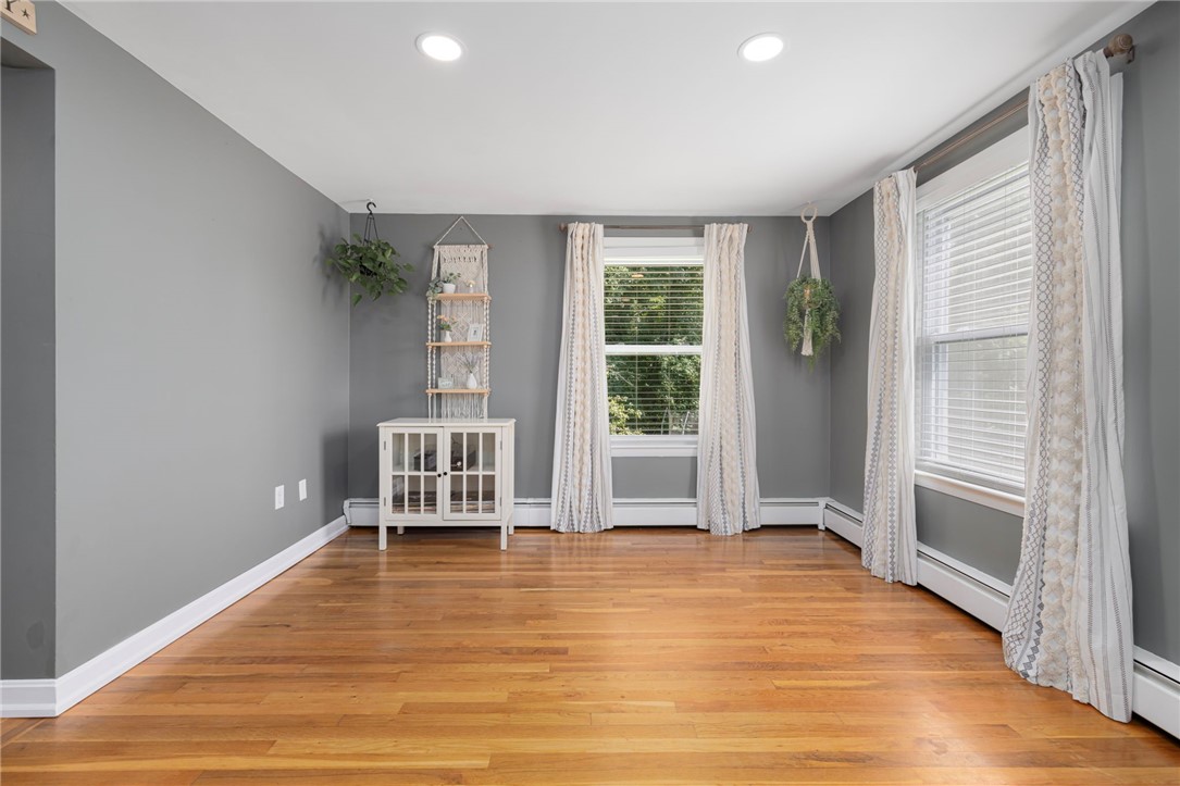 205 Read Avenue Coventry, RI 02816 - Photo 7 of 42 Gallery Image 7