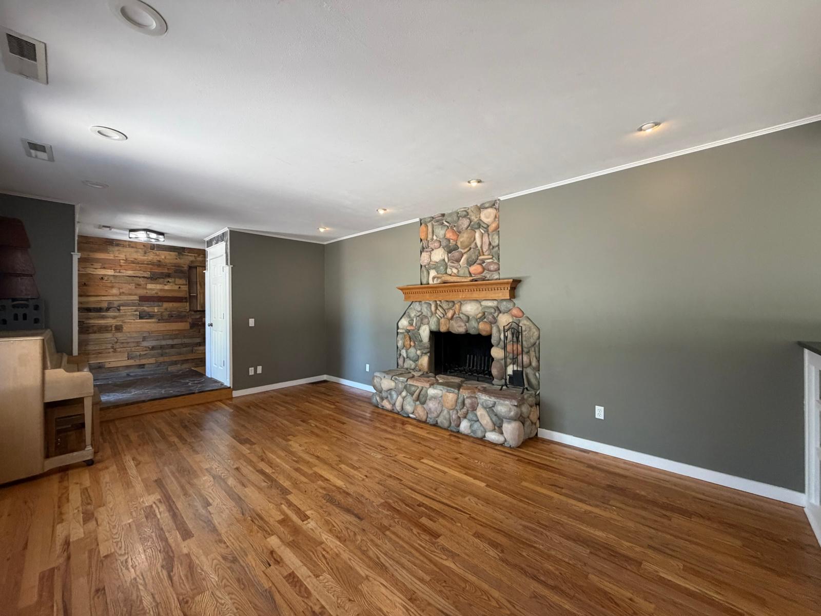 129 Sleepy Hollow Road Kalispell, MT 59901 - Photo 5 of 57 Gallery Image 5