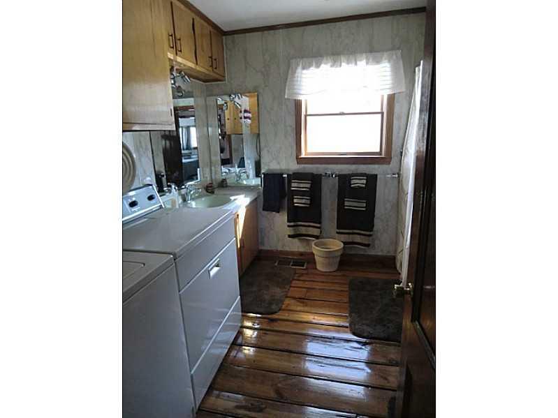 320 Town Farm Road Sidney, ME 04330 - Photo 15 of 23 Bathroom.
