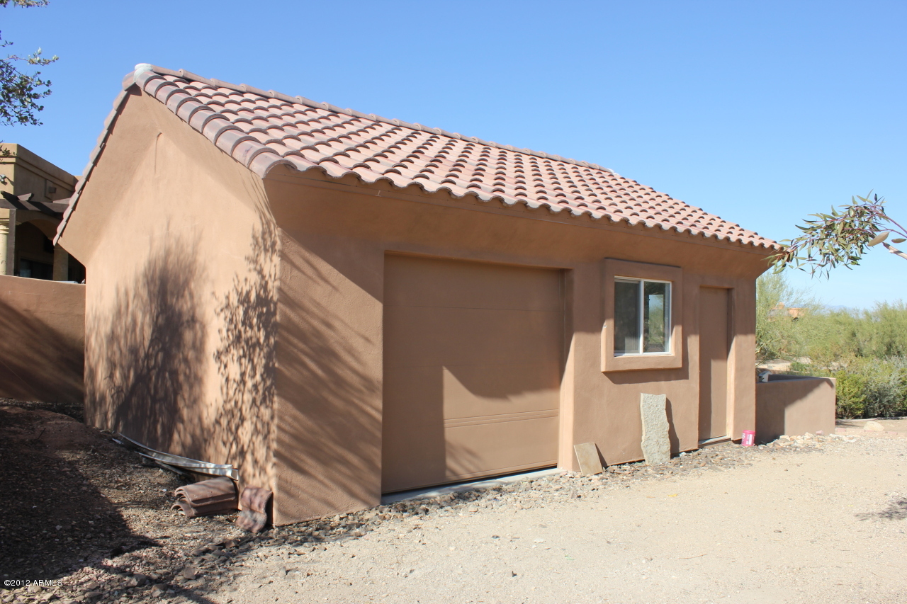 512 West Rock View Road Phoenix, AZ 85085 - Photo 8 of 14 IMG_1441