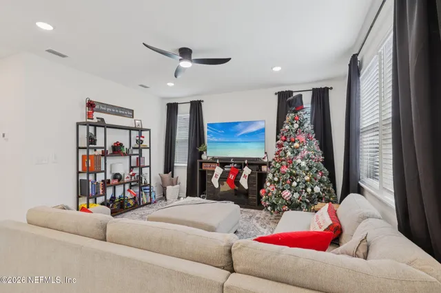 $2,350 | 7233 Mahogany Run Drive, Jacksonville, FL 32244