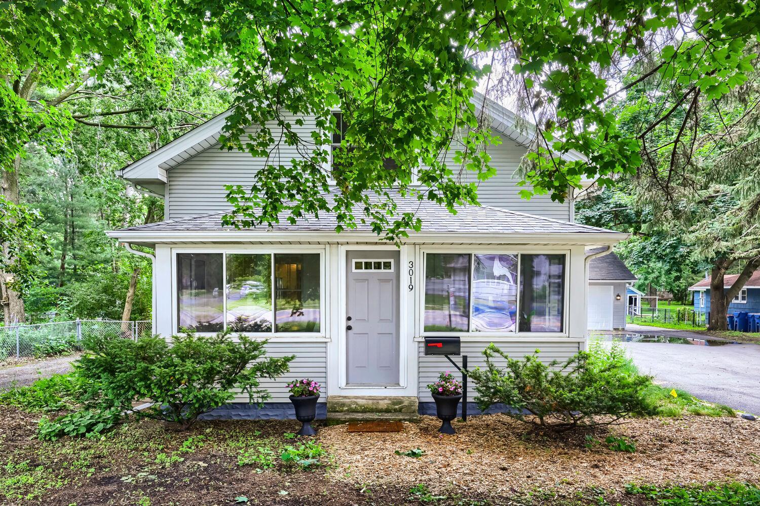 3019 West Old Shakopee Road Bloomington, MN 55431 - Photo 1 of 1 Gallery Image 1