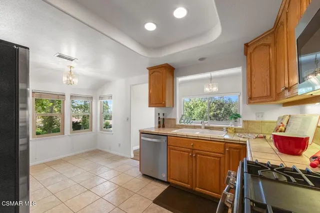 $995,000 | 501 Dorado Court, Oak Park, CA 91377