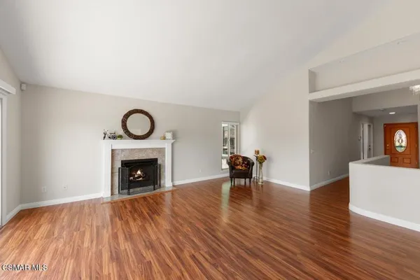 $958,000 | 501 Dorado Court, Oak Park, CA 91377