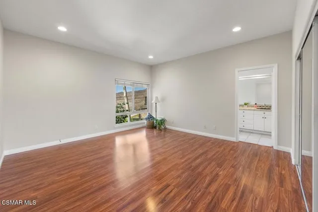 $995,000 | 501 Dorado Court, Oak Park, CA 91377