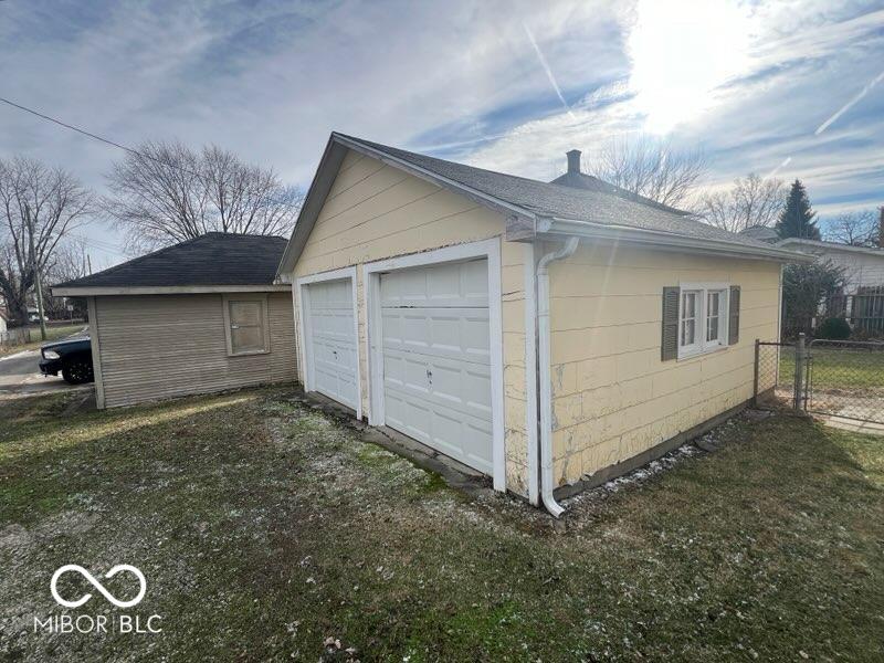320 South 18th Street New Castle, IN 47362 - Photo 3 of 14