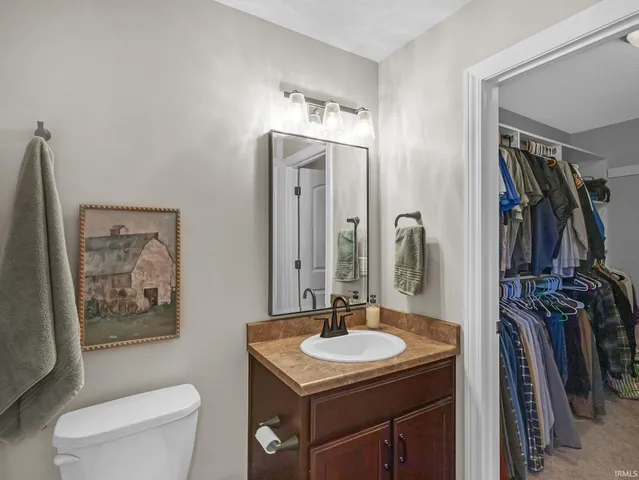 $370,000 | 2772 North 350 West, Columbia City, IN 46725