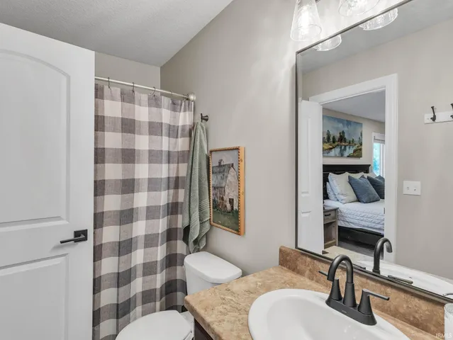 $370,000 | 2772 North 350 West, Columbia City, IN 46725