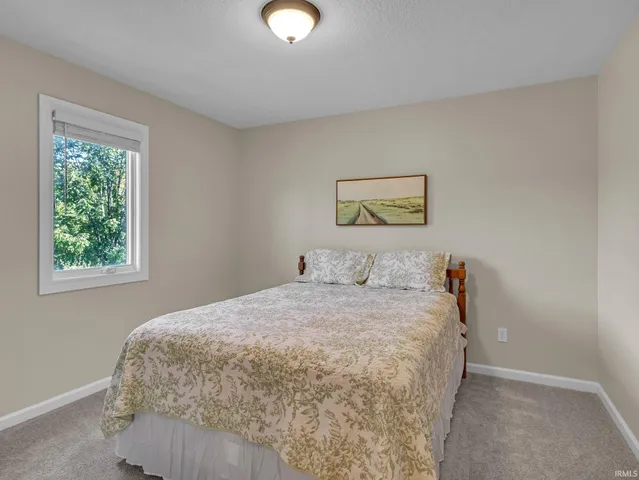 $370,000 | 2772 North 350 West, Columbia City, IN 46725