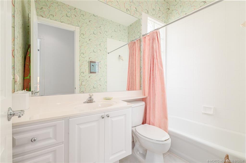 1313 Southwest Balmoral Trace Stuart, FL 34997 - Photo 68 of 70 Current condition - Guest Bathroom