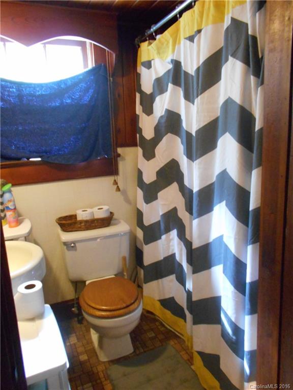 540 Alexander Road Alexander, NC 28701 - Photo 14 of 18 Gallery Image 14