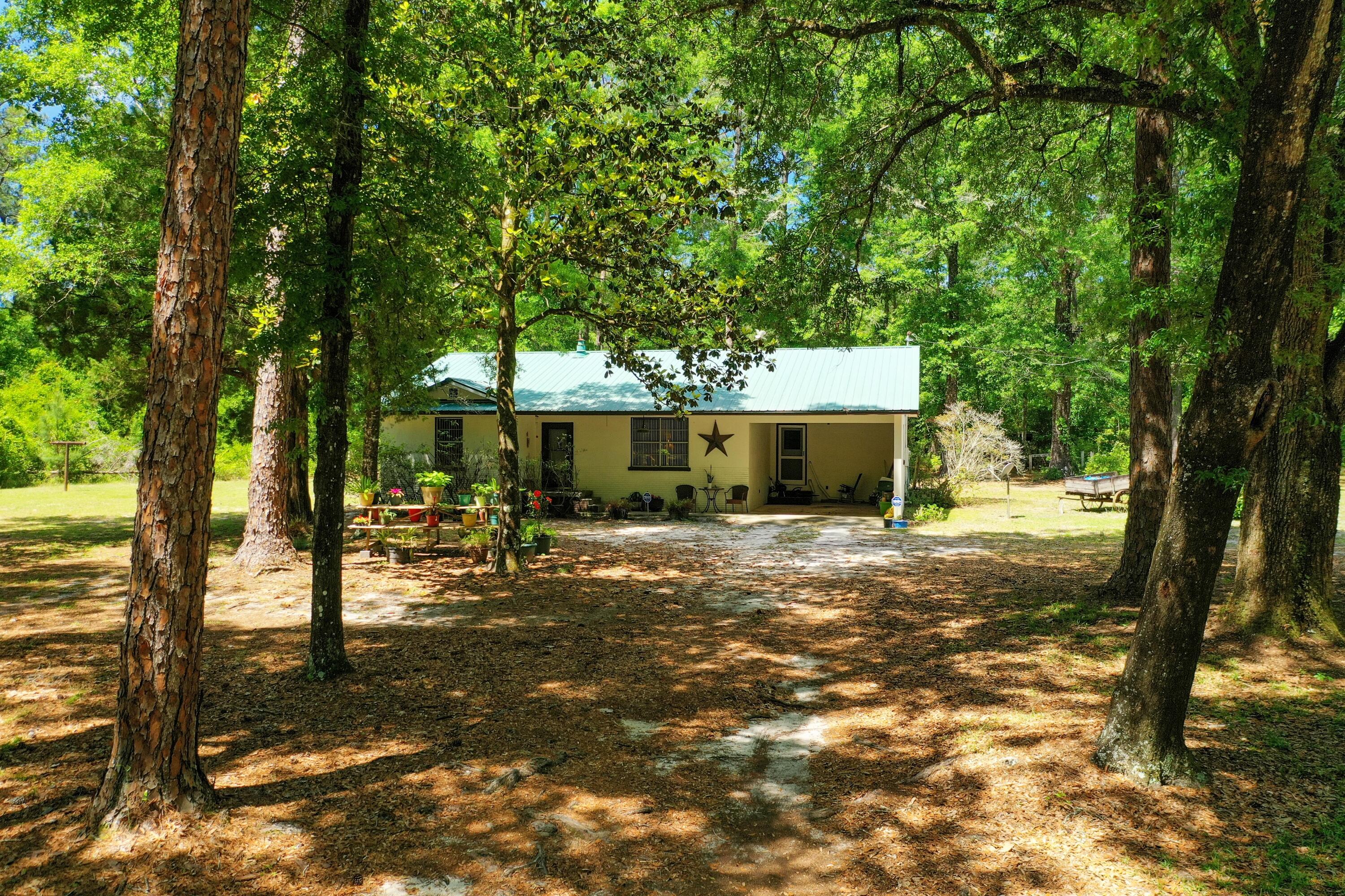 41 Woodlawn Road Freeport, FL 32439 - Photo 3 of 49 DJI_0483
