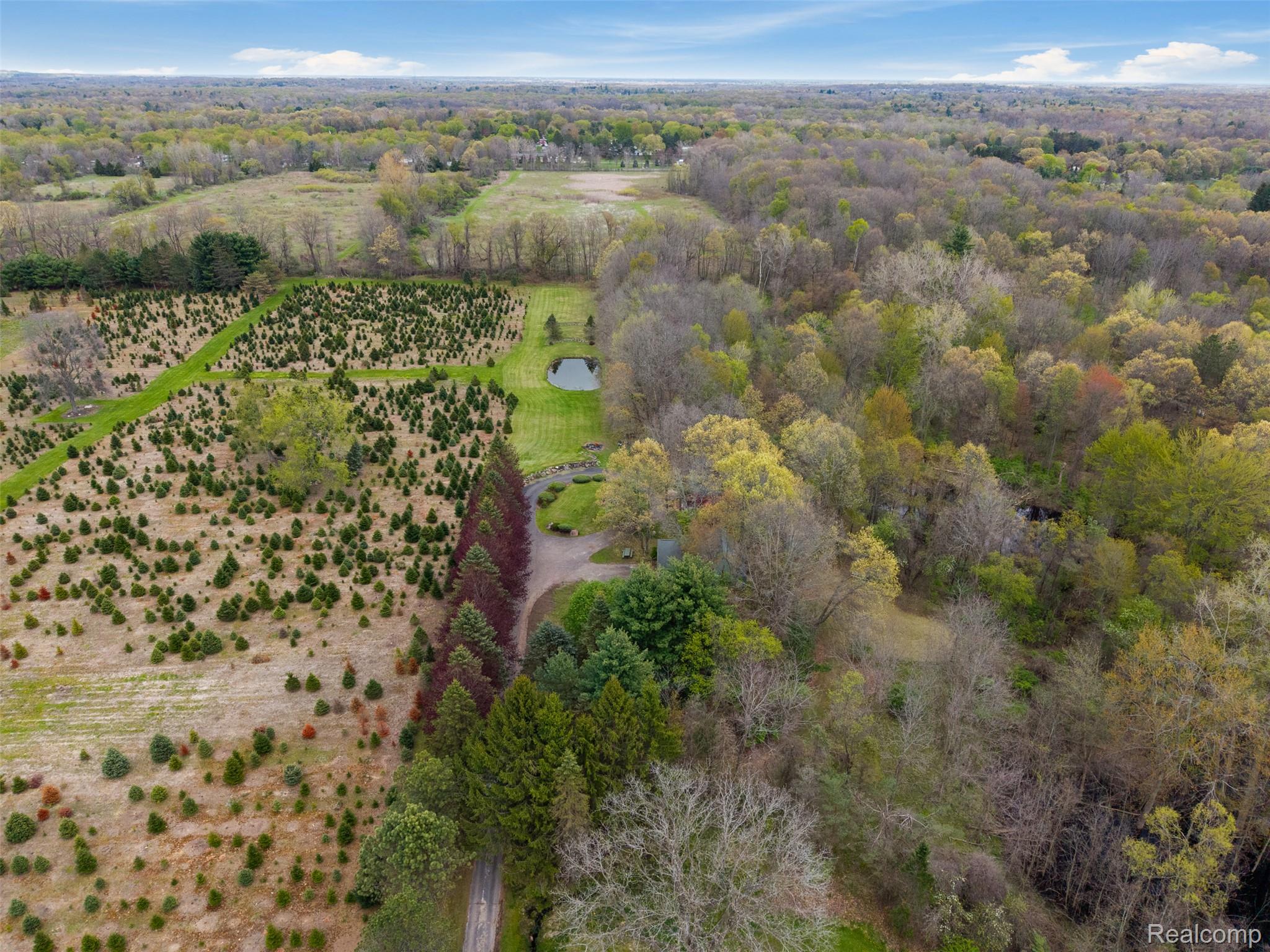 497 Lake George Road Oakland, MI 48363 - Photo 48 of 62 497 lake george rd_057.jpg