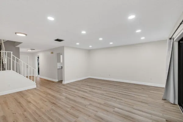 $2,700 | 21682 Cypress Road, Unit 11C, Boca Raton, FL 33433