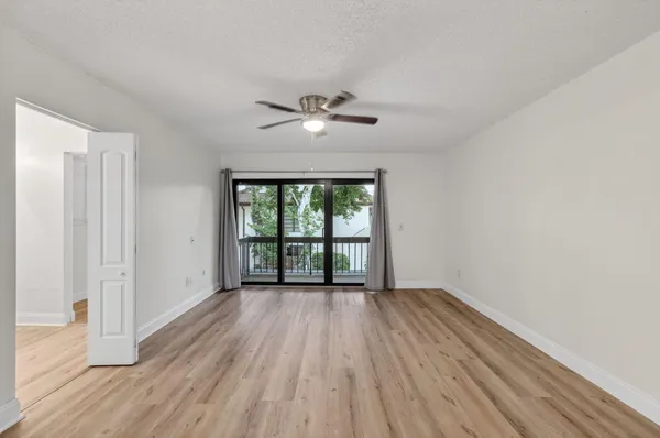 $2,700 | 21682 Cypress Road, Unit 11C, Boca Raton, FL 33433