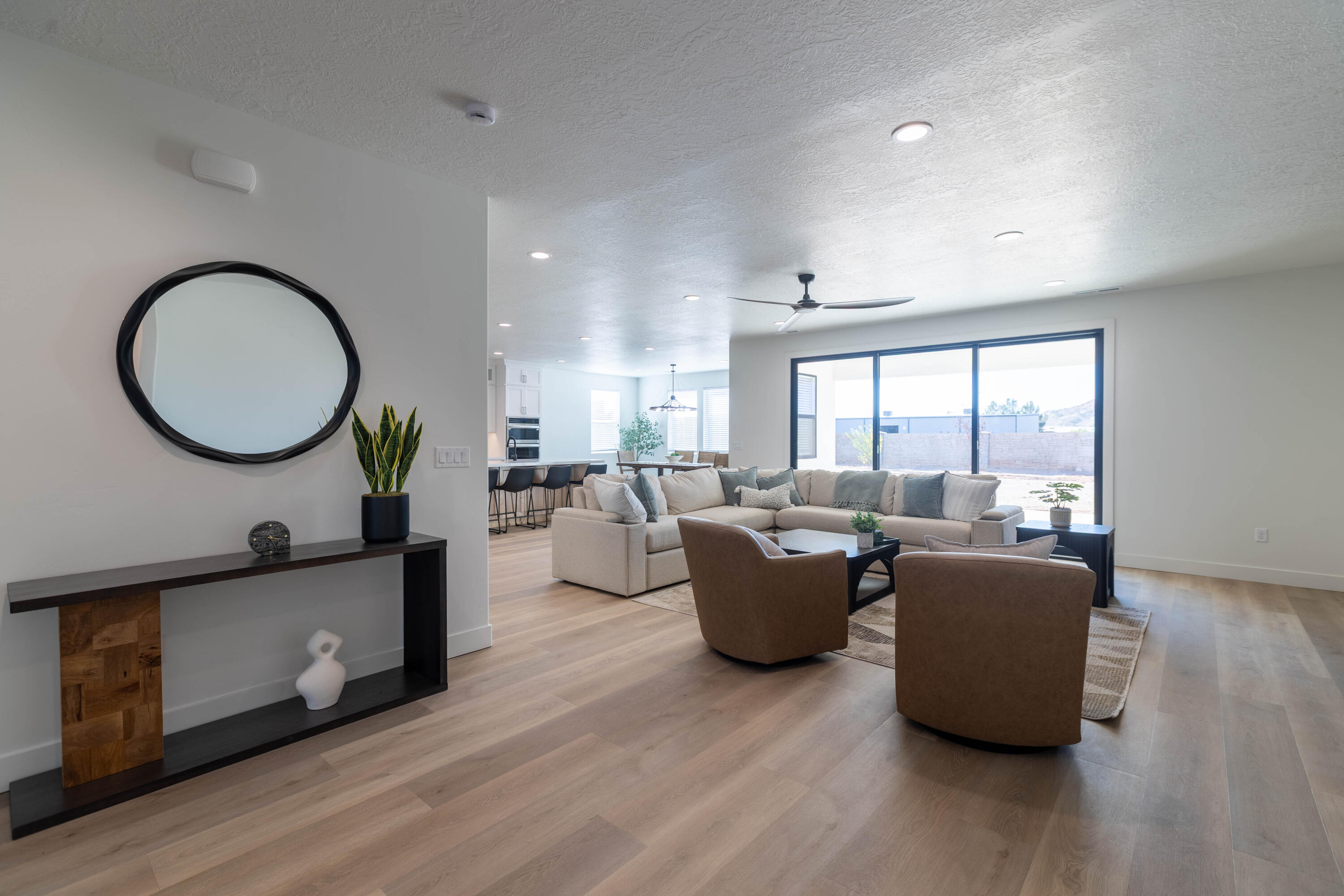 968 South Rattlesnake, Unit LOT 9 Washington, UT 84780 - Photo 4 of 38 GS6A6749-HDR