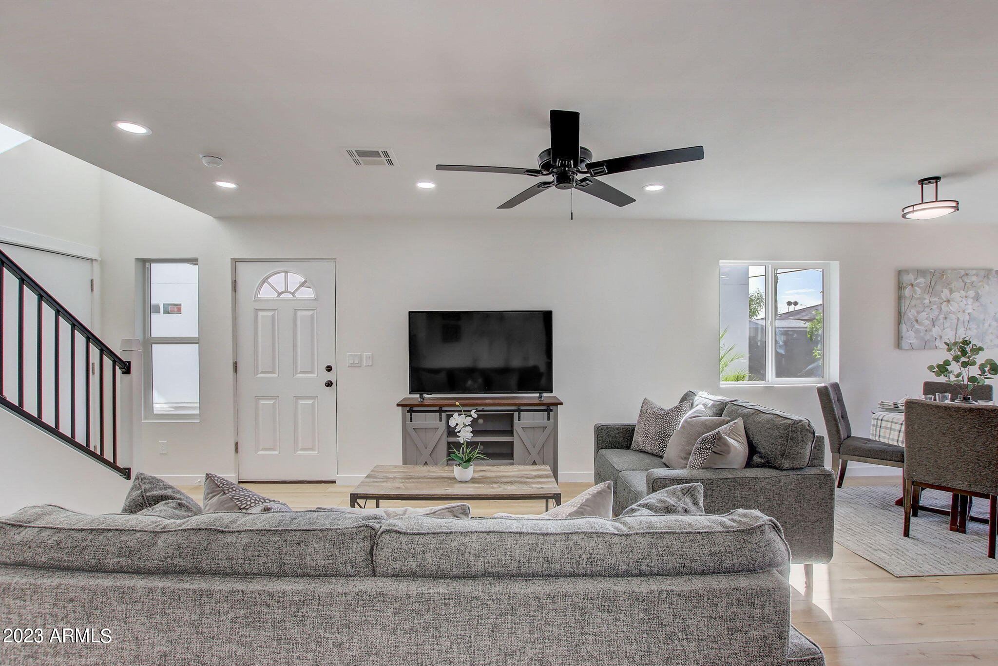 2509 East Broadway Road Phoenix, AZ 85040 - Photo 13 of 63 13-web-or-mls-E Broadway Rd 2-011