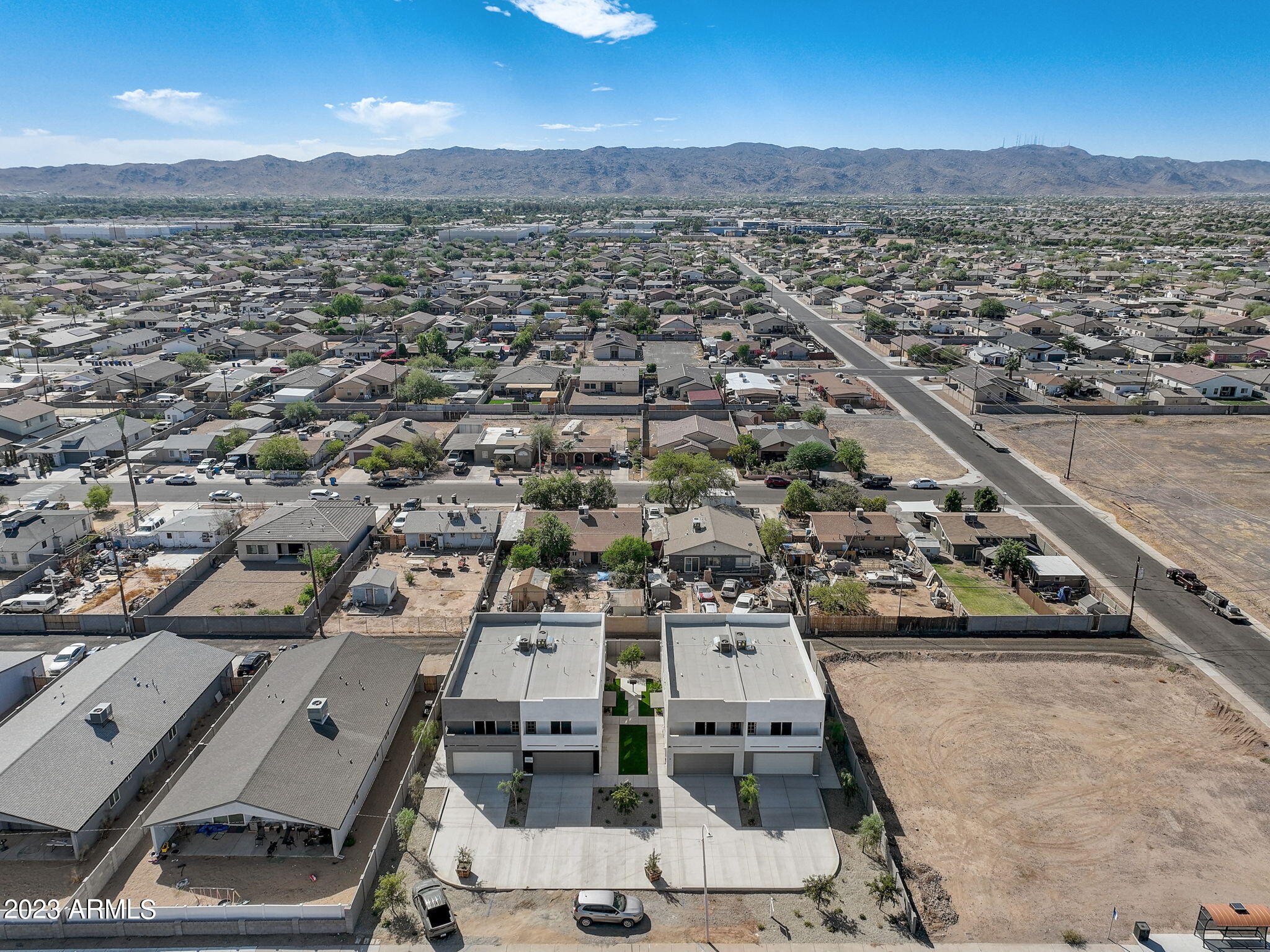 2509 East Broadway Road Phoenix, AZ 85040 - Photo 59 of 63 59-web-or-mls-E Broadway Rd 2-057