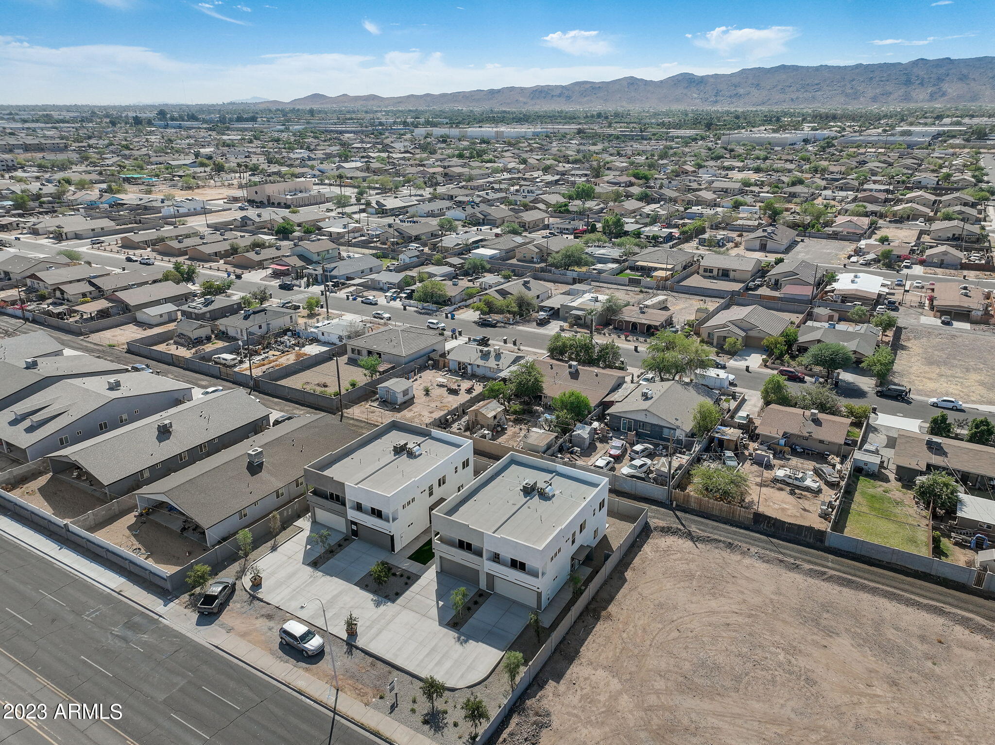 2509 East Broadway Road Phoenix, AZ 85040 - Photo 60 of 63 60-web-or-mls-E Broadway Rd 2-058