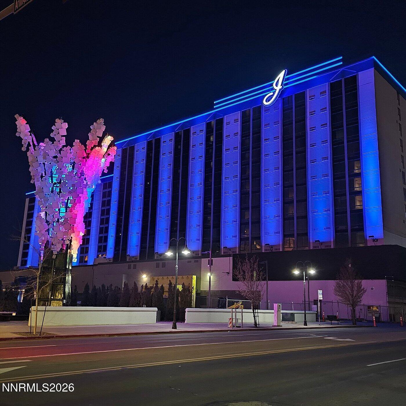 450 North Arlington Avenue, Unit 209 Reno, NV 89503 - Photo 33 of 36 caption-2