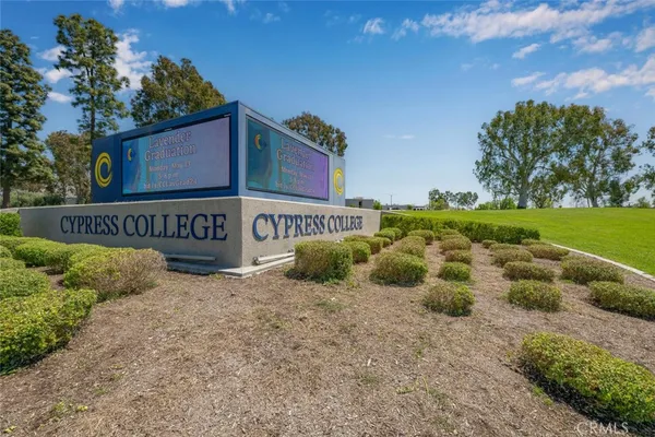 a car parked in front of a building