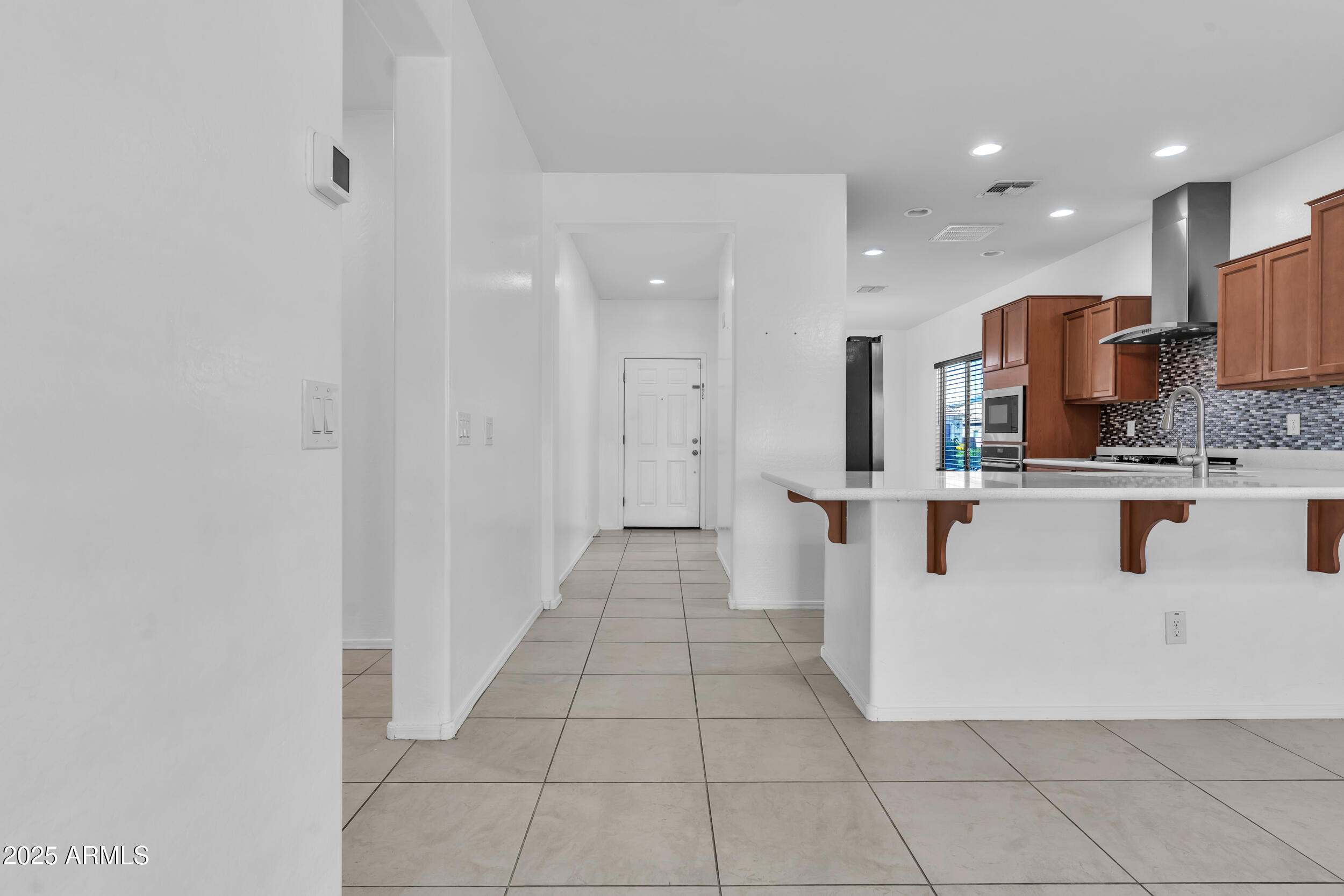 2354 East Bellerive Drive Gilbert, AZ 85298 - Photo 5 of 34 a view of a kitchen with kitchen