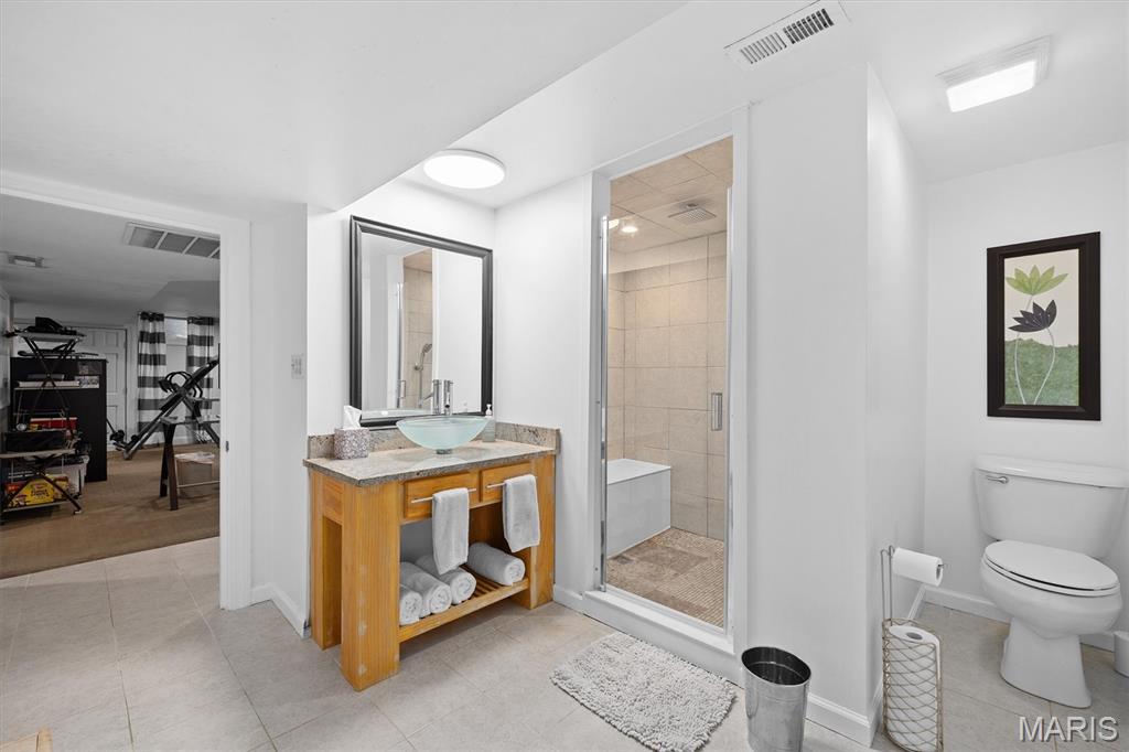 724 Schwarz Road Edwardsville, IL 62025 - Photo 38 of 62