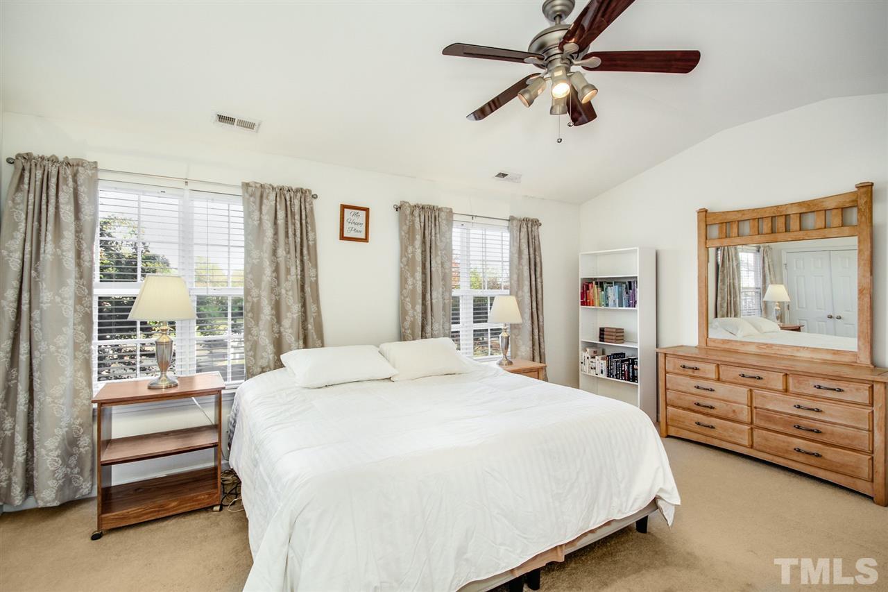 8211 Martello Lane Raleigh, NC 27613 - Photo 8 of 16 Gallery Image 8