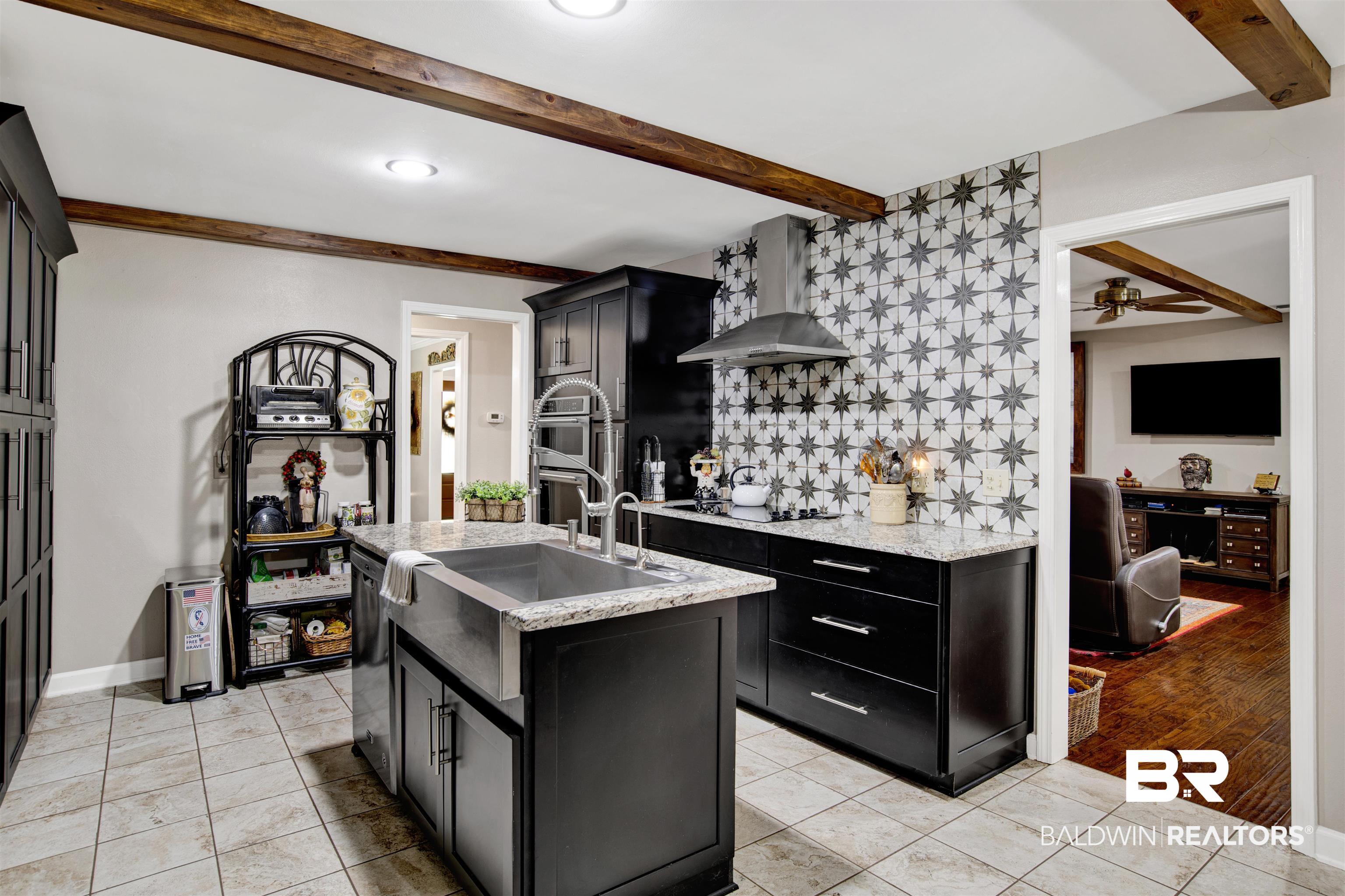 822 Artillery Range Daphne, AL 36527 - Photo 16 of 48 Kitchen View