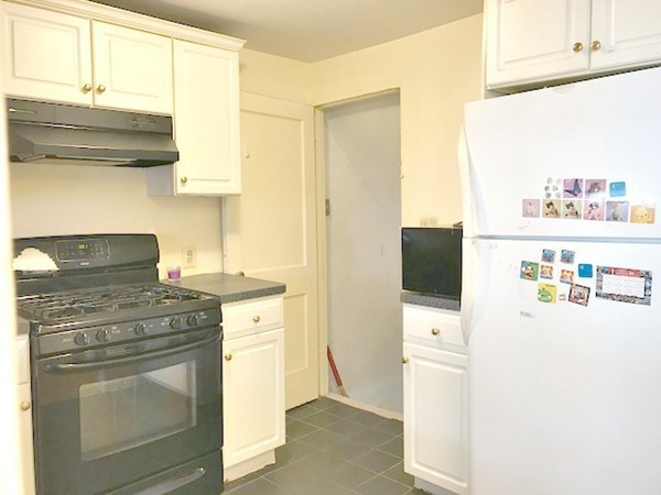 3 Bay State Road Quincy, MA 02171 - Photo 8 of 14 Gallery Image 8