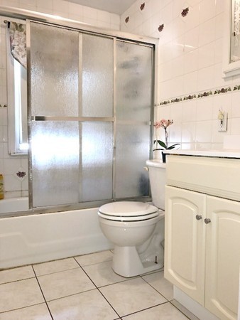 3 Bay State Road Quincy, MA 02171 - Photo 10 of 14 Gallery Image 10