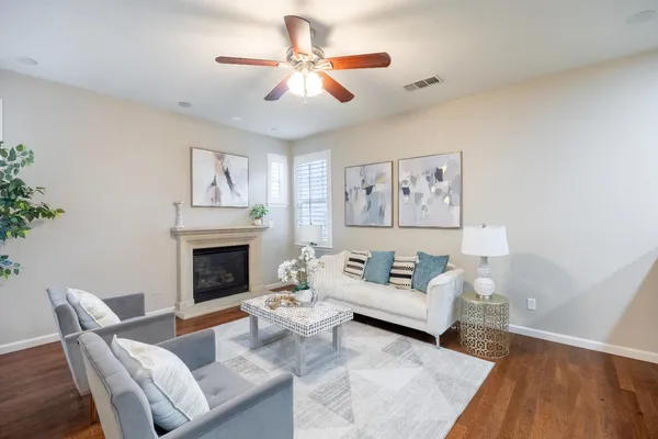 $689,900 | 171 West Santa Cruz Way, Mountain House, CA 95391