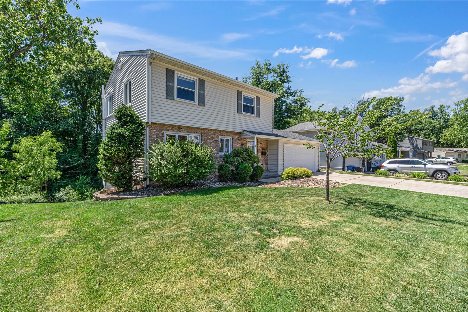 4714 20th Avenue Moline, IL 61265 - Photo 2 of 45