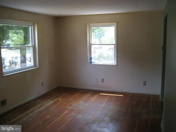 Bedroom #1