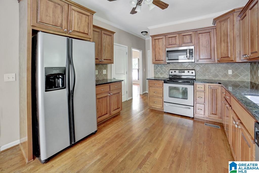 594 Robinson Street Springville, AL 35146 - Photo 6 of 26