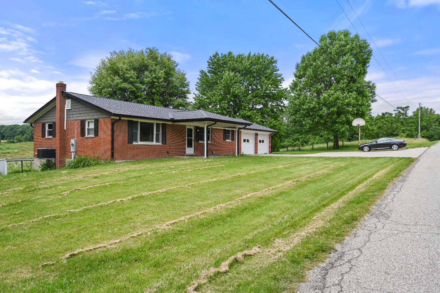 29471 Blue Creek Road Sunman, IN 47041 - Photo 4 of 33
