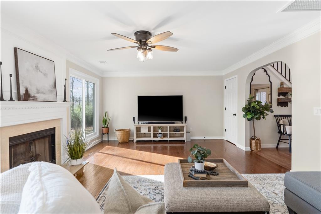 5040 Edisto Lane Cumming, GA 30040 - Photo 8 of 34