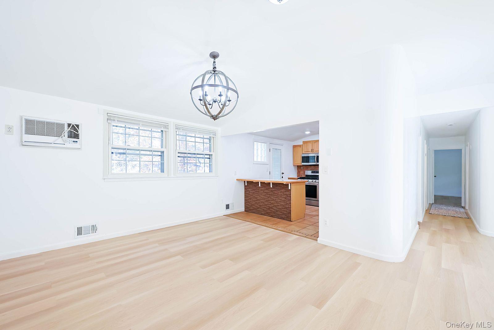 15 Mayflower Lane East Setauket, NY 11733 - Photo 15 of 23