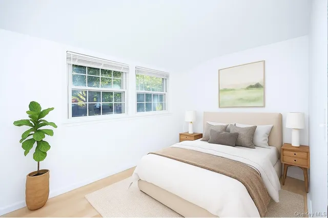 $699,000 | 15 Mayflower Lane, East Setauket, NY 11733