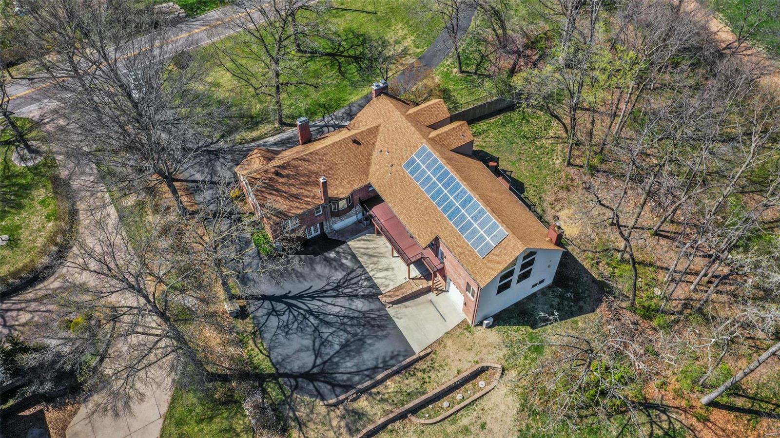 9104 Rott Road St. Louis, MO 63127 - Photo 2 of 93 Gallery Image 2