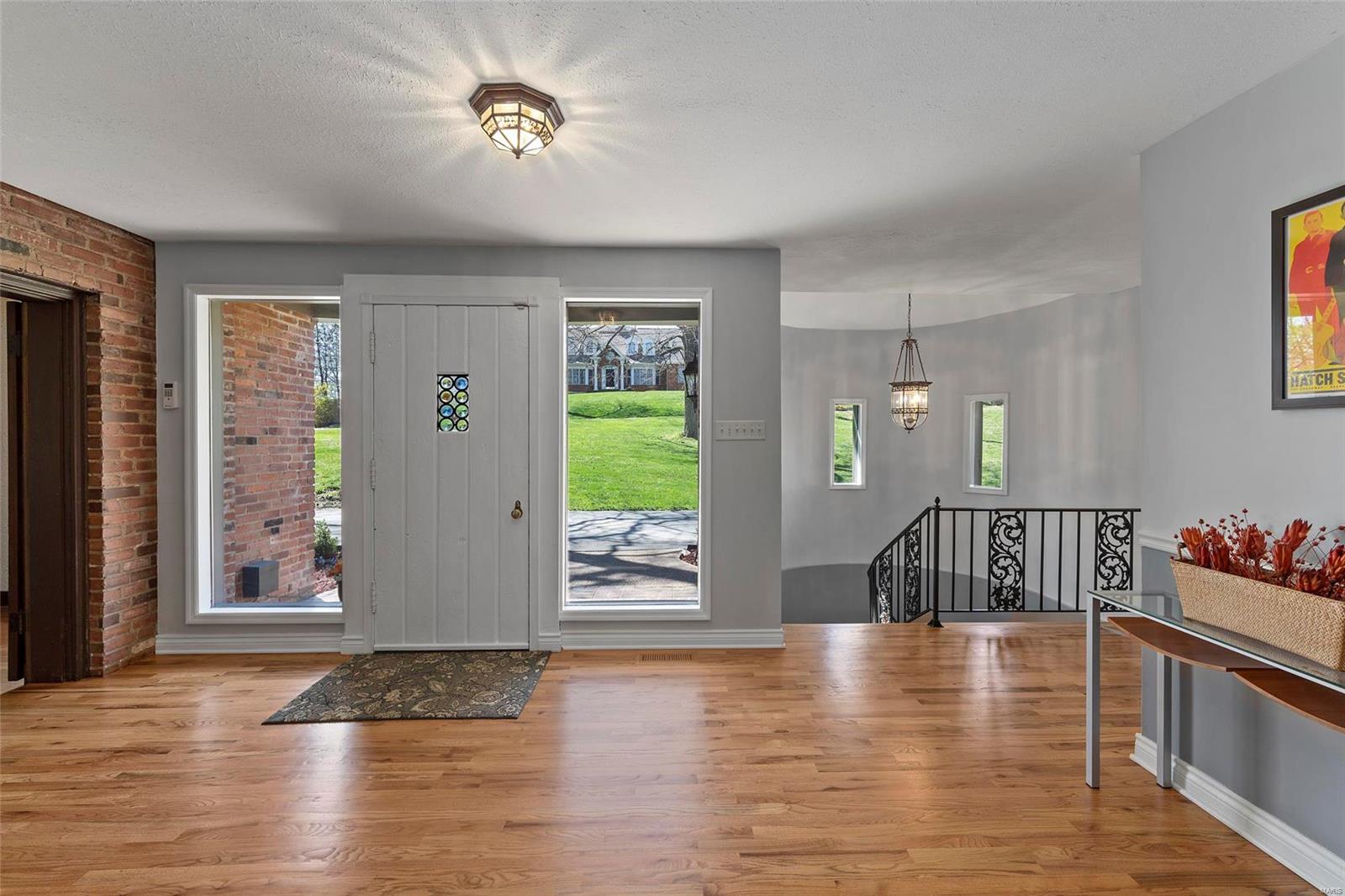 9104 Rott Road St. Louis, MO 63127 - Photo 3 of 93 Gallery Image 3