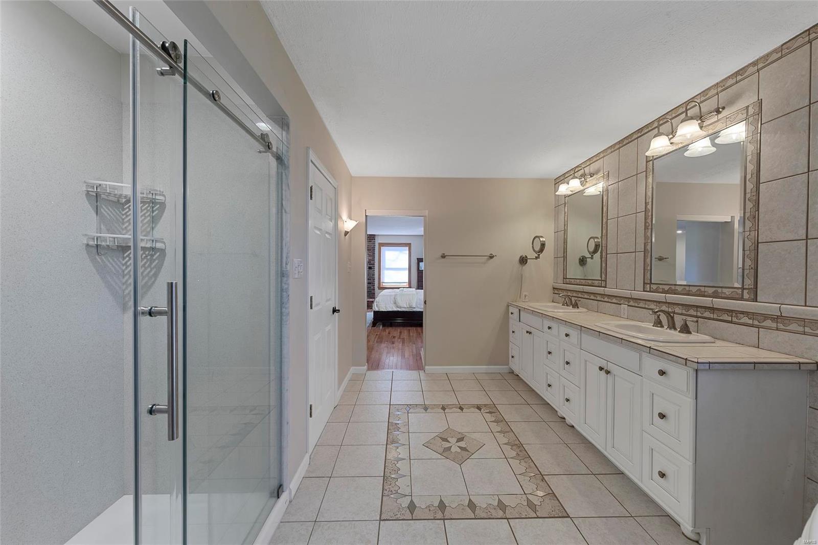 9104 Rott Road St. Louis, MO 63127 - Photo 39 of 93 Gallery Image 39
